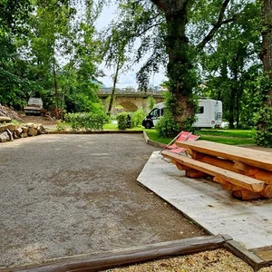 Terrain de pétanque Camping Millau 